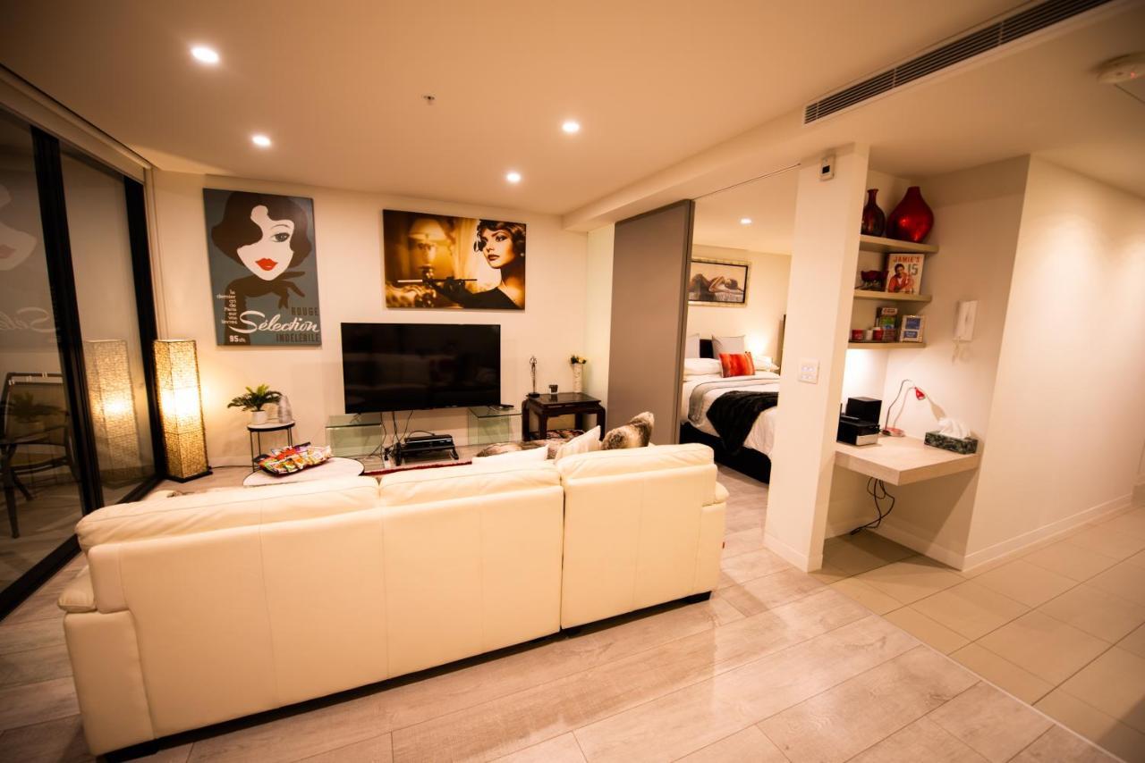 Modern, Clean, Luxury At The Right Price..... Daire Maribyrnong Dış mekan fotoğraf